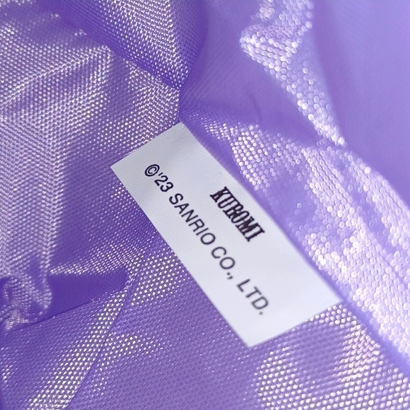 Kuromi's Wonderful Lilac Tote and Dangler/Keychain - Picture 10 of 16